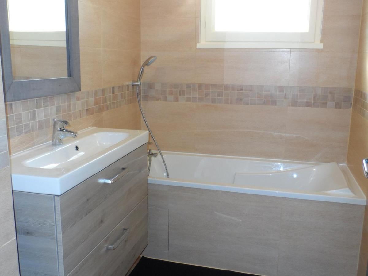 Appartement Confortable 2P Proche Plage Avec Parking Et Internet A Cabourg - Fr-1-487-302 외부 사진
