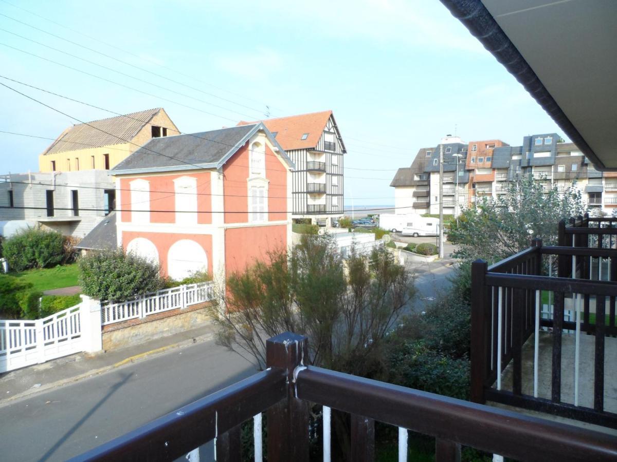 Appartement Confortable 2P Proche Plage Avec Parking Et Internet A Cabourg - Fr-1-487-302 외부 사진