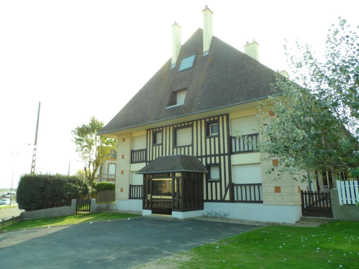 Appartement Confortable 2P Proche Plage Avec Parking Et Internet A Cabourg - Fr-1-487-302 외부 사진